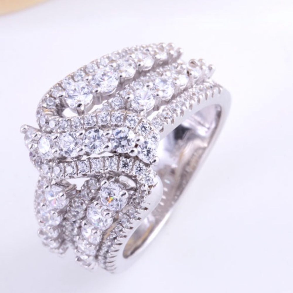 CROSSOVER ROUND CUT STERLING SILVER WOMEN'S WEDDING BAND 10 - Picture 3 of 4